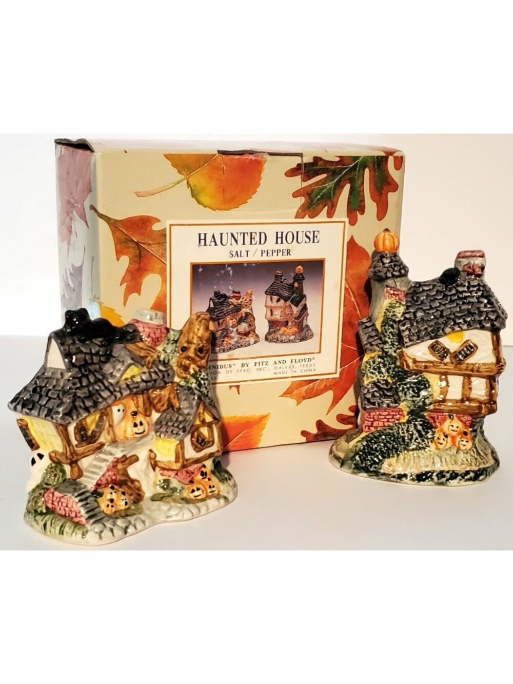 Fitz & Floyd Omnibus HAUNTED HOUSE SALT & PEPPER SHAKER Set Halloween decoration